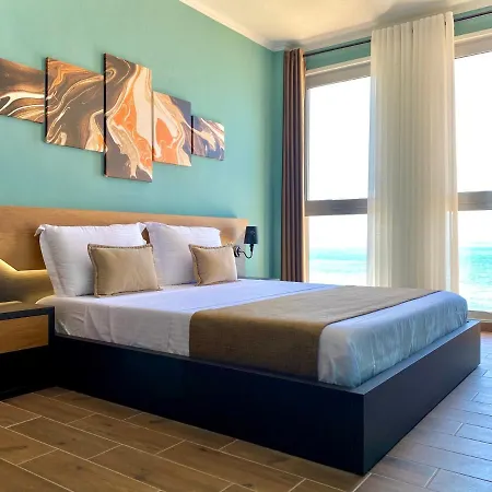 Eka Luxury Beachfront One-bedroom *