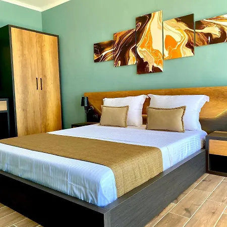 Eka Luxury Beachfront One-bedroom *