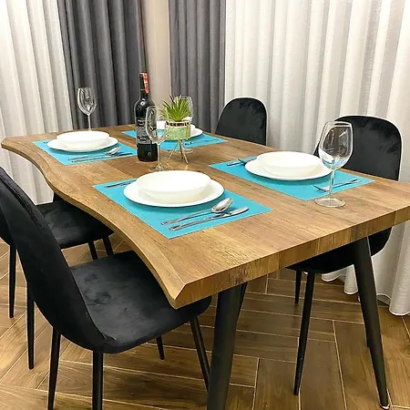 Eka Luxury Beachfront One-bedroom Vlorë