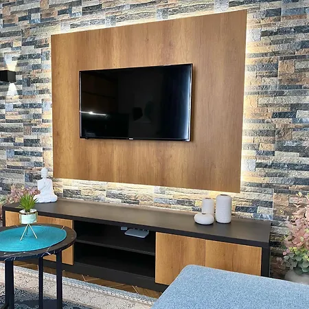 Eka Luxury Beachfront One-bedroom * Vlorë