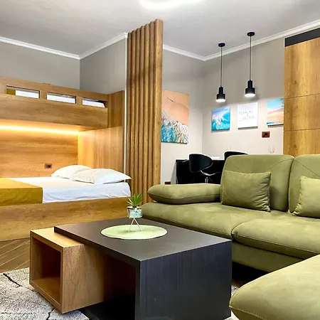 Eka Luxury Beachfront One-bedroom * Vlorë