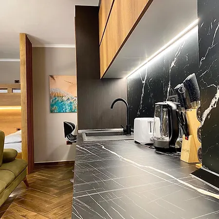 Eka Luxury Beachfront One-bedroom