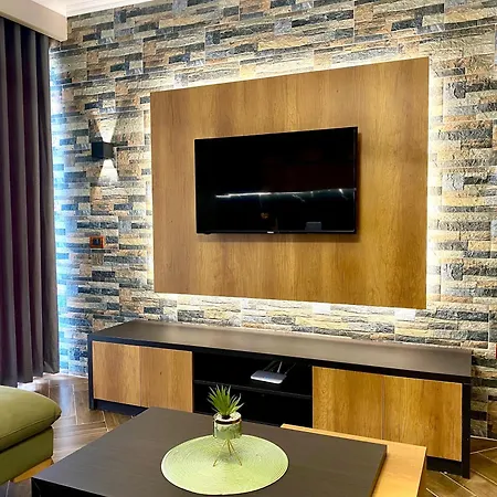 Apartament Eka Luxury Beachfront One-bedroom *