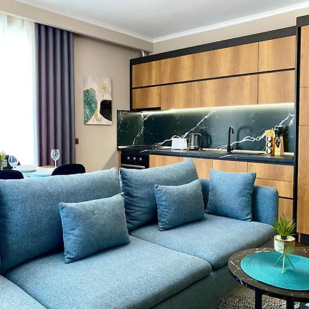 Apartament Eka Luxury Beachfront One-bedroom *
